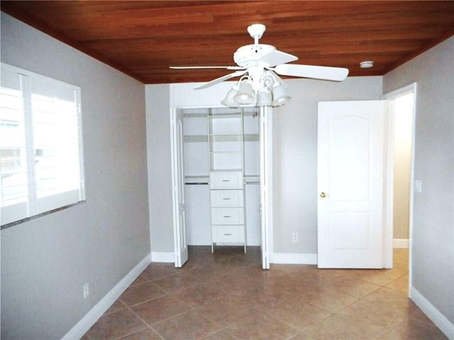 1903 Robalo Drive, Vero Beach, FL 32960