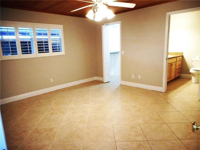 1903 Robalo Drive, Vero Beach, FL 32960
