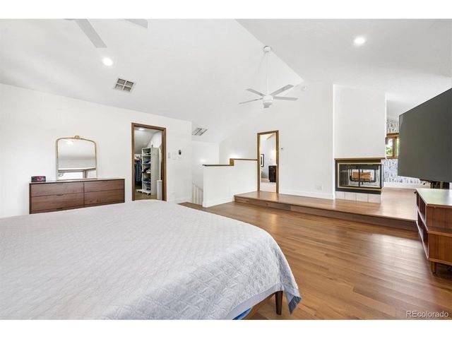 423 Dahlia St, Denver, CO 80220