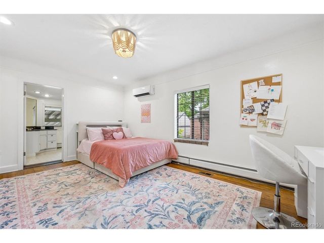 423 Dahlia St, Denver, CO 80220