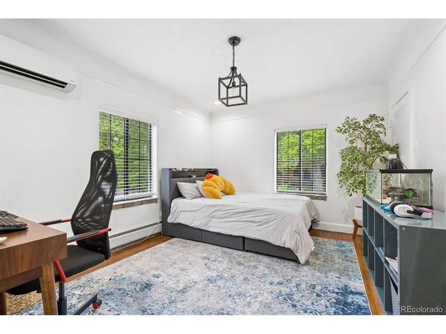 423 Dahlia St, Denver, CO 80220