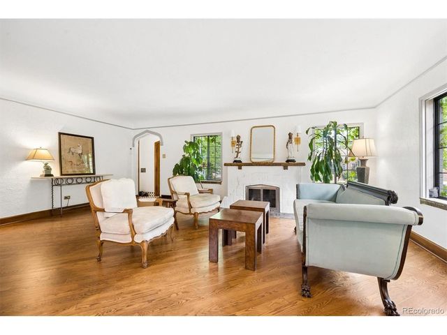 423 Dahlia St, Denver, CO 80220