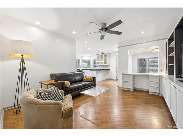 423 Dahlia St, Denver, CO 80220