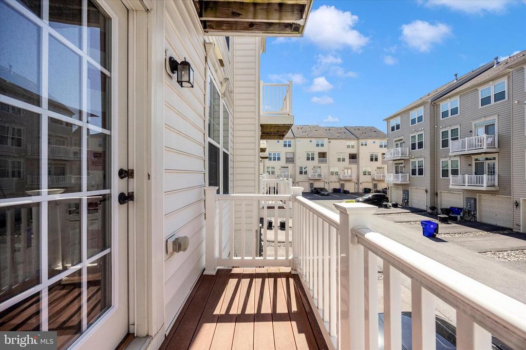 Image 40 of property listing at 5063 SMALL GAINS WAY, Frederick, MD 21703