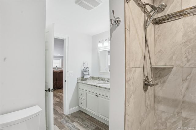 24 Heritage Court, Tuxedo Park, NY 10987