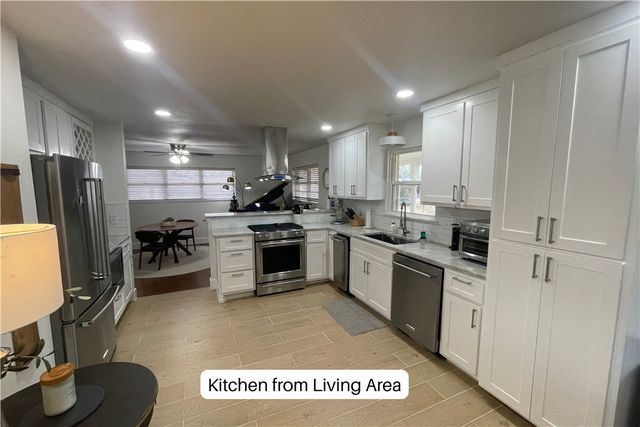 2002 Monticello Avenue, Springdale, AR 72762