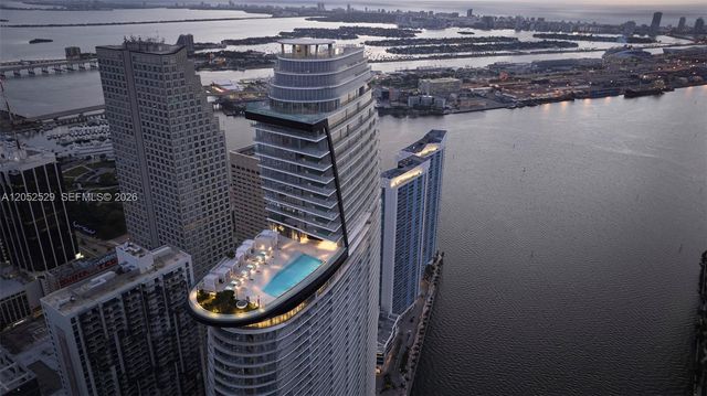 300 Biscayne Boulevard Way 1705W, Miami, FL 33131