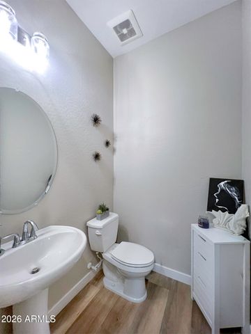 1540 E San Carlos Way, Gilbert, AZ 85298