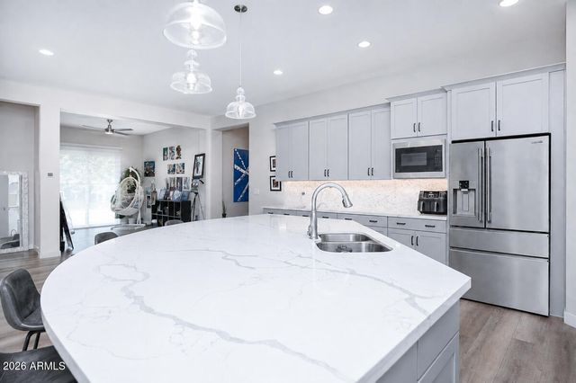 1540 E San Carlos Way, Gilbert, AZ 85298