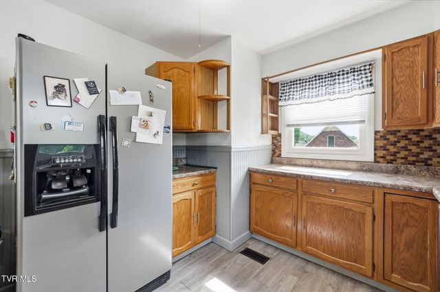 2641 Broad Street, Bristol, TN 37620