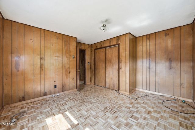 2641 Broad Street, Bristol, TN 37620