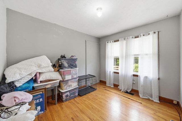 2641 Broad Street, Bristol, TN 37620