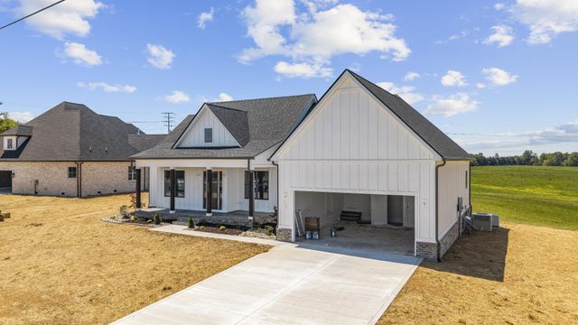 2963 Cane Creek Rd, Cookeville, TN 38506