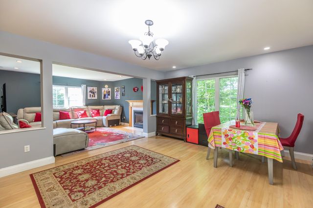 20 Wildwood Avenue, Claremont, NH 03743