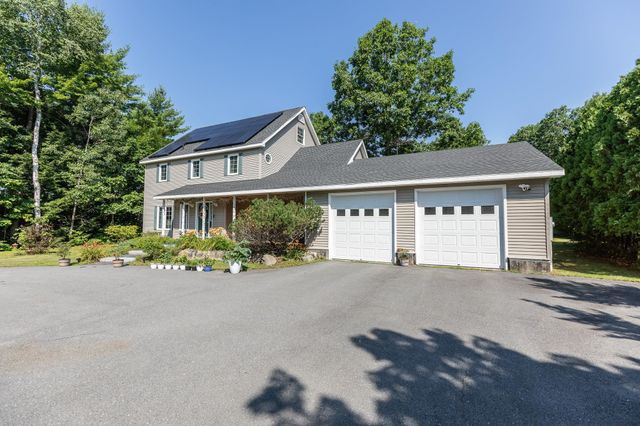 20 Wildwood Avenue, Claremont, NH 03743