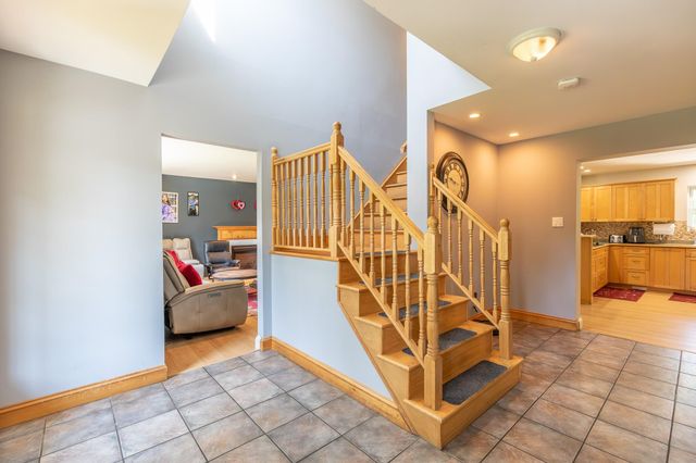 20 Wildwood Avenue, Claremont, NH 03743