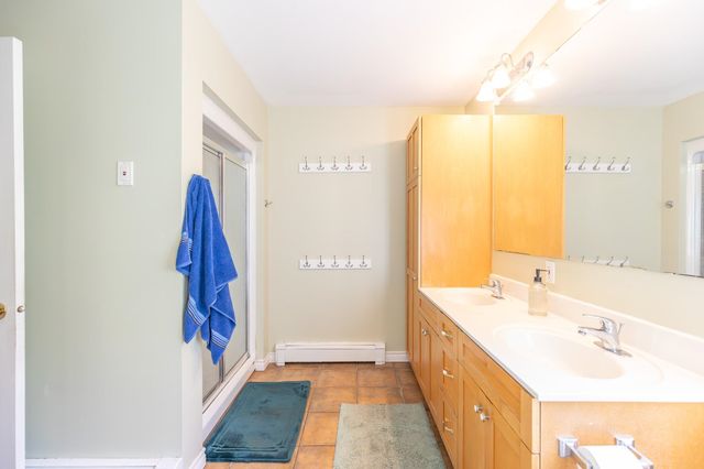 20 Wildwood Avenue, Claremont, NH 03743