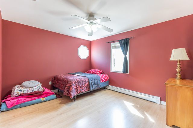20 Wildwood Avenue, Claremont, NH 03743