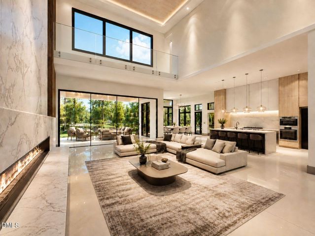 300 Dartmouth Road, Raleigh, NC 27609