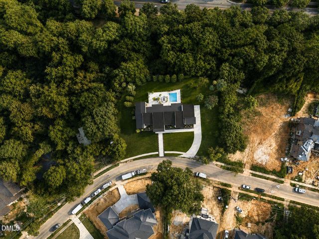300 Dartmouth Road, Raleigh, NC 27609