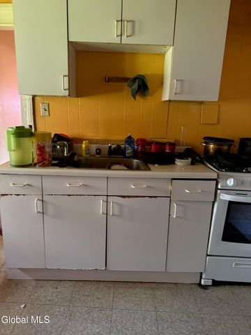 281 Sherman Street, Albany, NY 12206