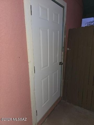 2784 N Columbus Boulevard, Tucson, AZ 85712