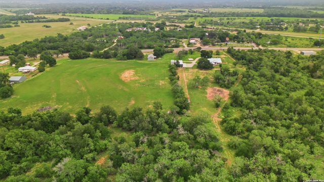 10210 S State Highway 123, Seguin, TX 78155