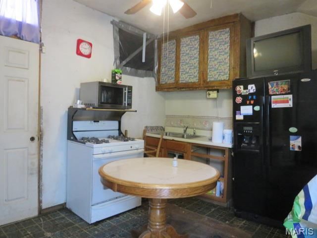 4000 N Grand Boulevard, St Louis, MO 63107