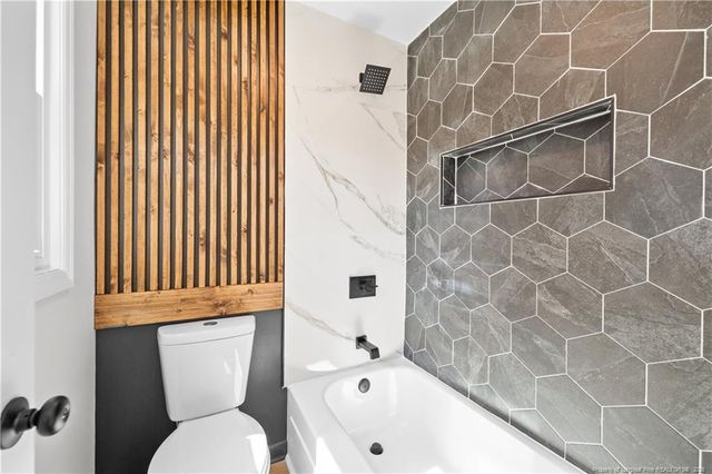 208 Haverhill Drive, Fayetteville, NC 28314