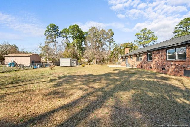 208 Haverhill Drive, Fayetteville, NC 28314