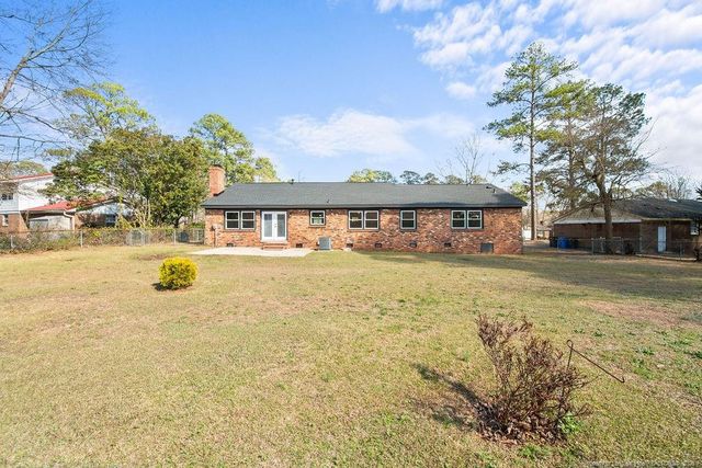 208 Haverhill Drive, Fayetteville, NC 28314