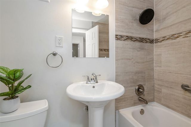 501 E BAY DRIVE 702, Largo, FL 33770