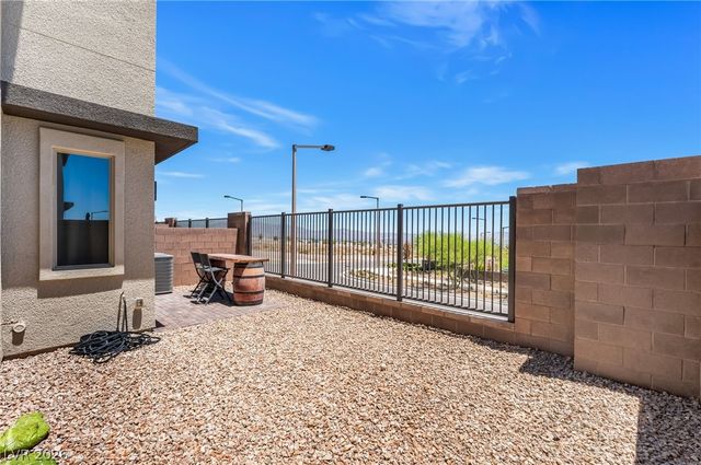 740 Echelon Street, Las Vegas, NV 89138