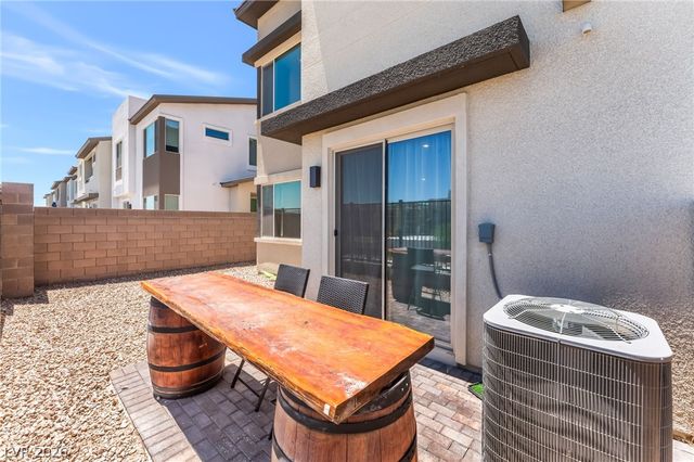 740 Echelon Street, Las Vegas, NV 89138