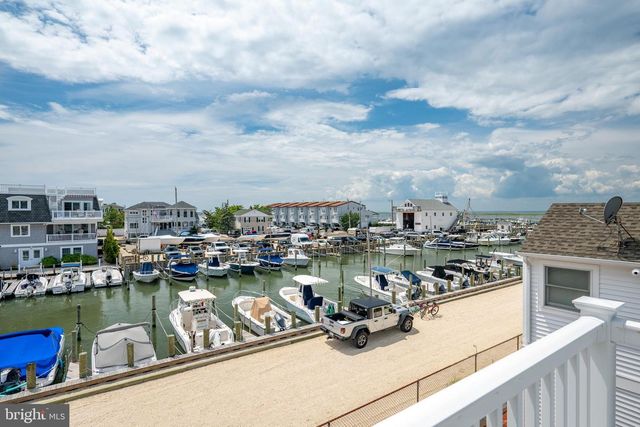 20 W SOUTH 33RD ST, Long Beach Township, NJ 08008