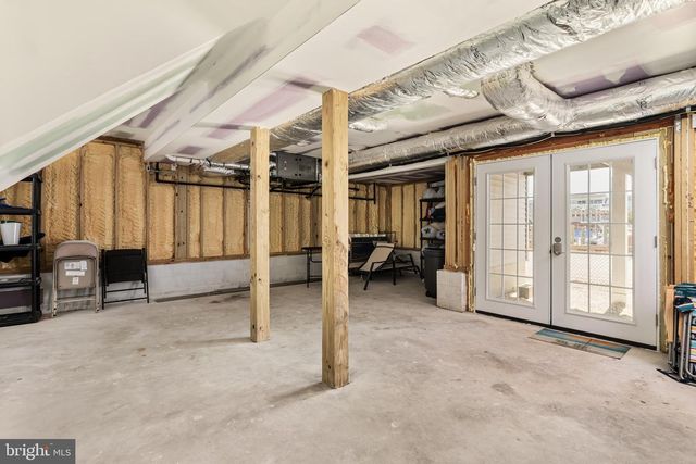 20 W SOUTH 33RD ST, Long Beach Township, NJ 08008