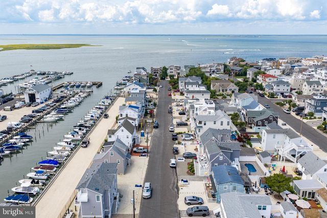 20 W SOUTH 33RD ST, Long Beach Township, NJ 08008