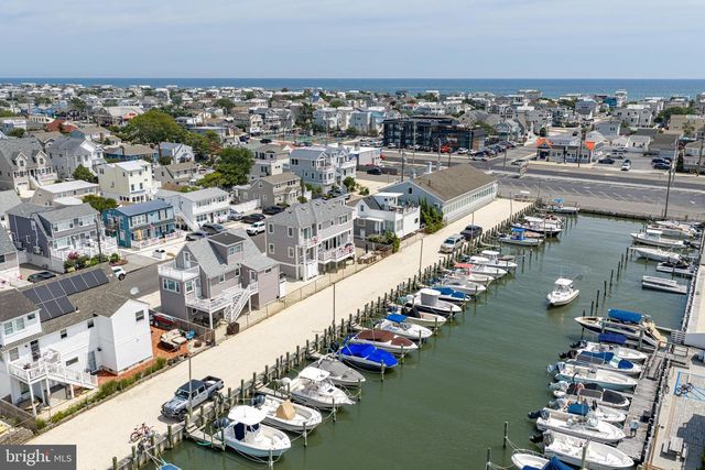 20 W SOUTH 33RD ST, Long Beach Township, NJ 08008