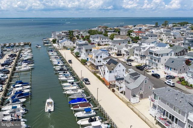 20 W SOUTH 33RD ST, Long Beach Township, NJ 08008