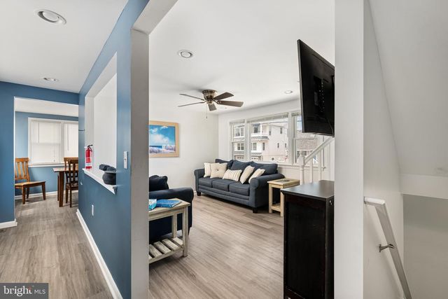 20 W SOUTH 33RD ST, Long Beach Township, NJ 08008