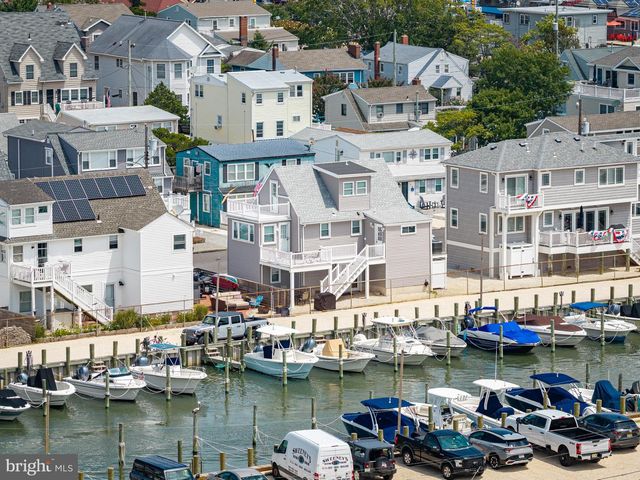 20 W SOUTH 33RD ST, Long Beach Township, NJ 08008