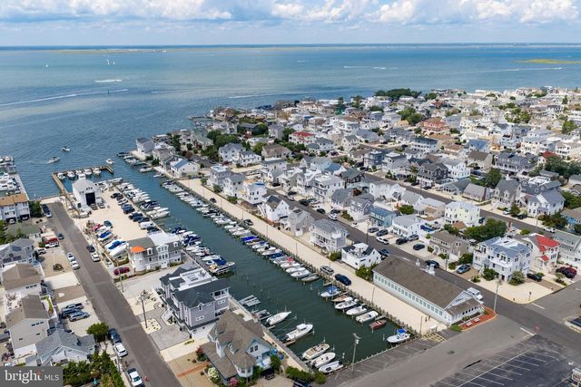 20 W SOUTH 33RD ST, Long Beach Township, NJ 08008