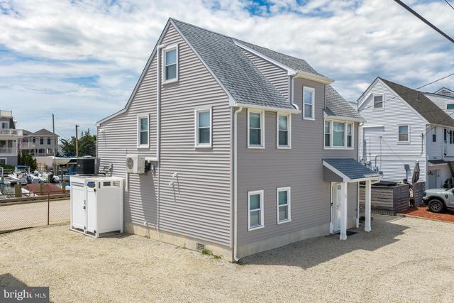 20 W SOUTH 33RD ST, Long Beach Township, NJ 08008