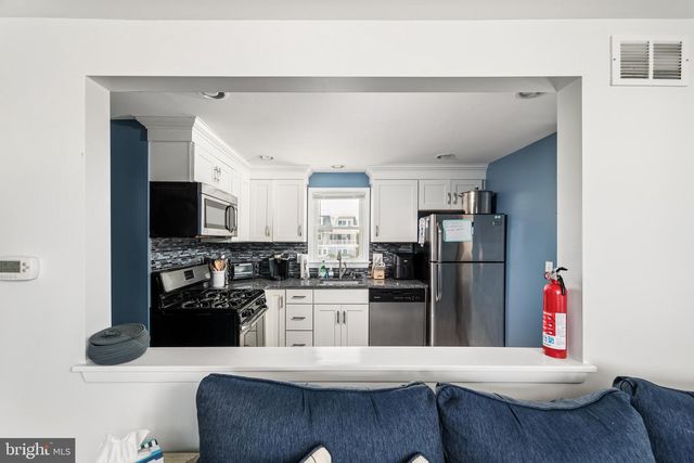 20 W SOUTH 33RD ST, Long Beach Township, NJ 08008