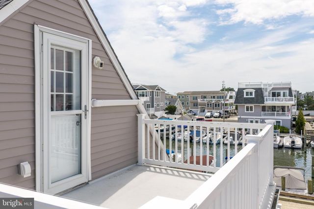 20 W SOUTH 33RD ST, Long Beach Township, NJ 08008