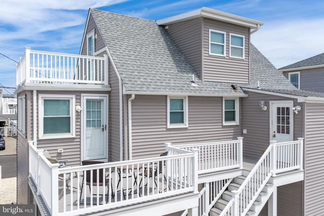 20 W SOUTH 33RD ST, Long Beach Township, NJ 08008