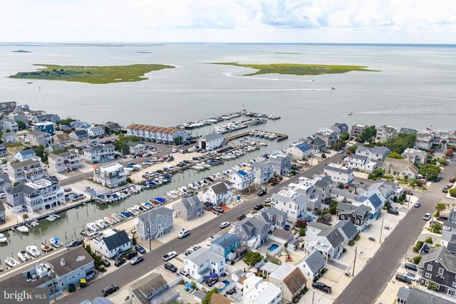 20 W SOUTH 33RD ST, Long Beach Township, NJ 08008