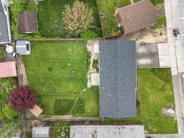 720 32ND Ave, Longview, WA 98632
