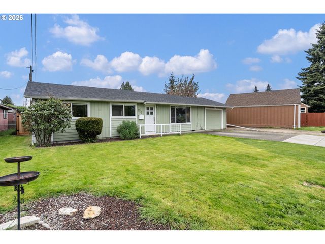 720 32ND Ave, Longview, WA 98632