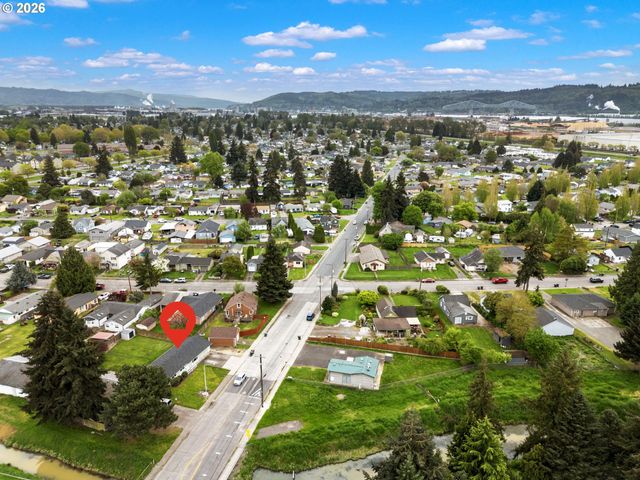 720 32ND Ave, Longview, WA 98632